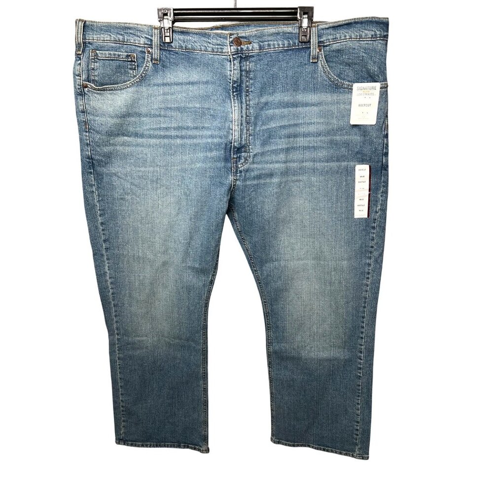 Signature Levi Strauss & Co. Mens Bootcut Jeans Blue Light Wash Denim 48/30 - Picture 1 of 13